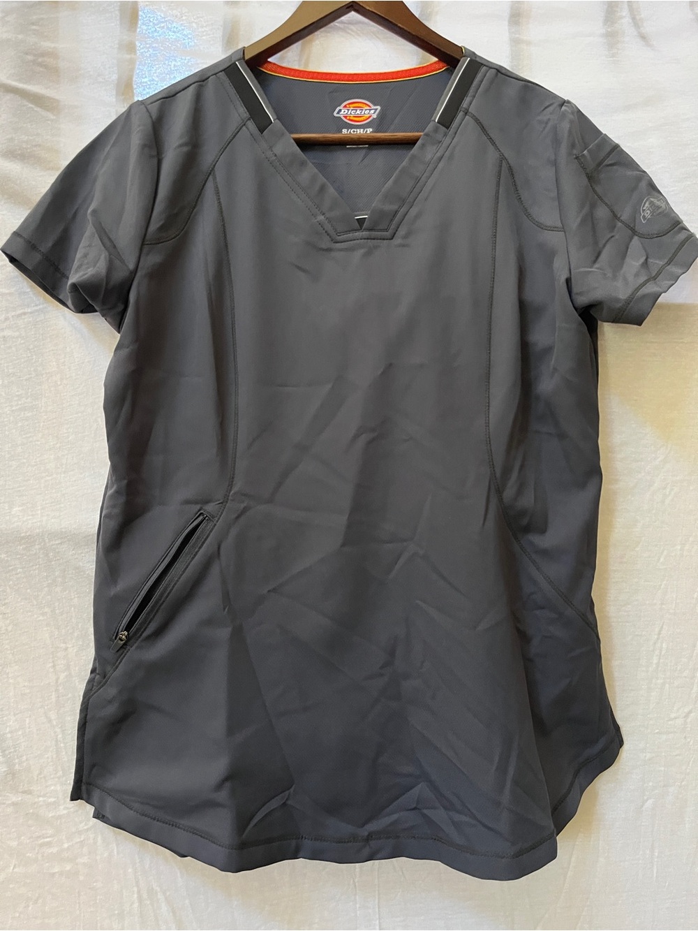 Dickies Women's Charcoal V-Neck Scrub Top with Zip Pocket Sz small